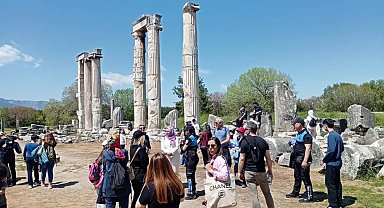 Aydın'da polisler ve aileleri tarihle buluştu