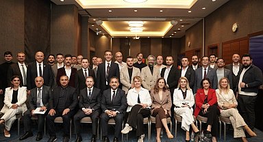 Azerbaycan yatırım fırsatları, İzmir'de masaya yatırıldı