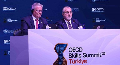 Bakan Işıkhan: ''İş gücü piyasalarında yaşanan küresel değişimleri risk değil fırsat olarak görüyoruz''