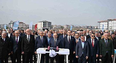 Başkan Akın: "Esnaf kazanırsa Balıkesir kazanır"