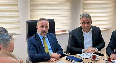 Başkan Albayrak: "Perşembe'de alt ve üstyapı çalışmalarımız hız kesmiyor"