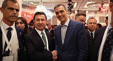 Başkan Aras, Demokrasi zirvesi için Barselona'da