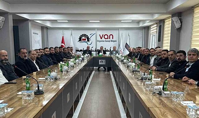 Başkan Memet Aslan sanayicilerle bir araya geldi