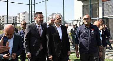 Başkan Öntürk Arsuz'daki yatırımları inceledi