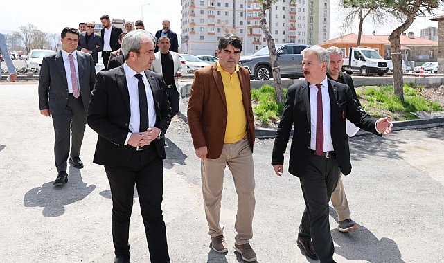 Başkan Palancıoğlu: "Gülük Mahallesi'nde hummalı çalışmalar yapılıyor"