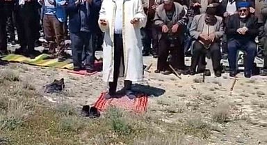 Başkentte vatandaşlardan yağmur duası