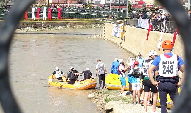 Bayburt'ta Üniversiteler Arası Rafting Türkiye Şampiyonası yarın başlıyor