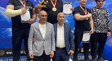 Bayburtlu sporcular Yalova'dan 2 şampiyonlukla döndü