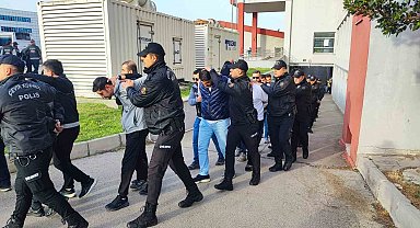 Bayğaralar suç örgütüne yönelik operasyonda gözaltına alınan 287 şüpheli adliyeye sevk edildi