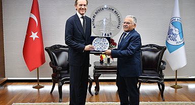 Belçika büyükelçini ağırlayan Büyükkılıç'tan AB vurgusu