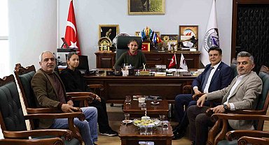 Bilecik'te 23 Nisan'da başkanlık koltuğu öğrencilere devredildi