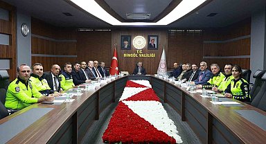 Bingöl'de İl Trafik Komisyonu, güvenli ulaşım için bir araya geldi