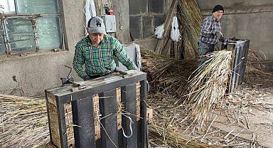 Bir zamanlar her evde bulunan hasır yastıklar zamana yenik düştü