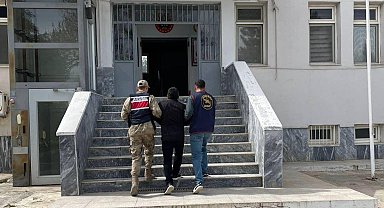 Birecik'te göçmen kaçakçısı yakalandı