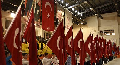 Bitlis'te 23 Nisan Ulusal Egemenlik ve Çocuk Bayramı kutlandı