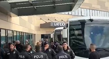 Bozbey, adliyeye sevk edilmeden sağlık raporu için hastaneye götürüldü