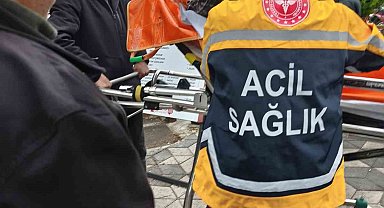 Burdur'da çay bahçesinde bıçaklı kavga: 1 yaralı