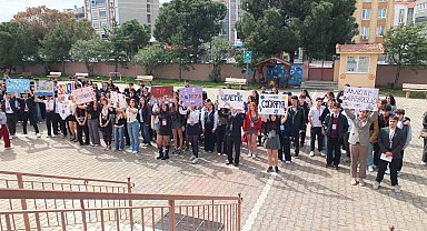 Burhaniye' de çalıştay öğrencileri akademisyenlerle buluşturdu