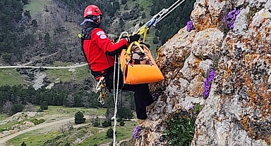 Bursaspor Bayrağı Ericek’in Zirvesinde
