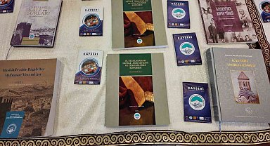 Büyükşehir'in Kültür Standı 8. Kayseri Kitap Fuarı'na renk katıyor