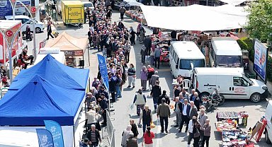 Büyükşehrin fideleri Karacasu ve Koçarlı'da dağıtıldı