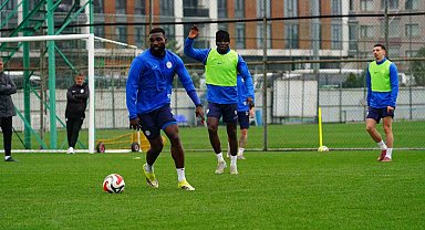 Çaykur Rizespor, ertelenen Samsunspor maçı hazırlıkları başladı