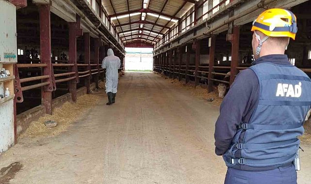 Çiftlikteki gaz sızıntısı ihbarı ekipleri harekete geçirdi