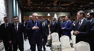 Cumhurbaşkanı Erdoğan: "İmalatçı ihracatçılarımızda vergiyi yüzde 9'a indiriyoruz"