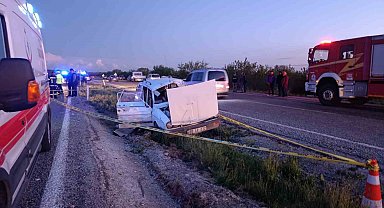 Denizli'de otomobil takla attı: 1 ölü, 4 yaralı