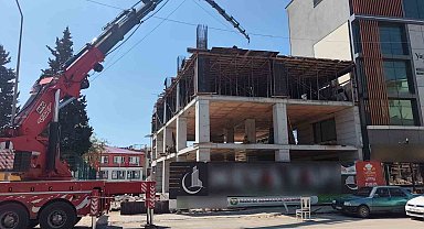 Depremde yıkılan birlik binası yeniden inşa ediliyor