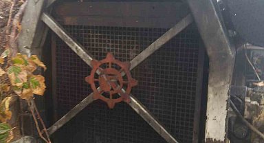 Dereli'de heyelan: Maden şirketinin sondaj makinesi toprak altında kaldı