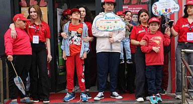 Diyarbakır'da otizm farkındalığı için renkli etkinlik