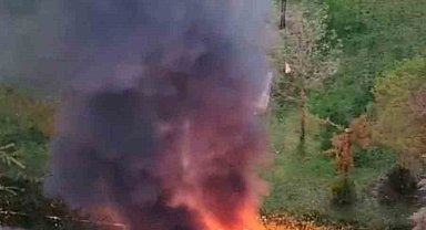 Diyarbakır'da site içinde korkutan yangın: Alevler metrelerce yükseldi, binadakiler tahliye edildi