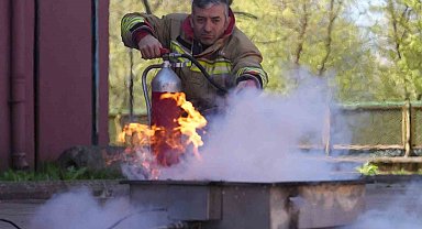 El sanatları merkezinde yangın tatbikatı