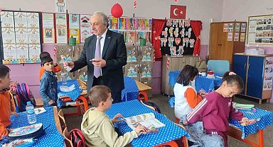 ER-VAK 23 Nisan Ulusal Egemenlik ve Çocuk Bayramı'nda okullardaydı