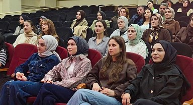 Erzincan Belediyesi'nden "Sağlıklı Yaşam" söyleşisi