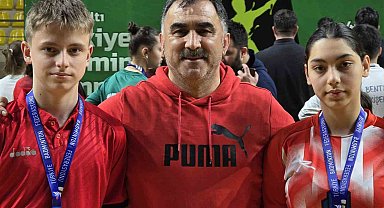 Erzincanlı badmintoncular Türkiye üçüncüsü oldu