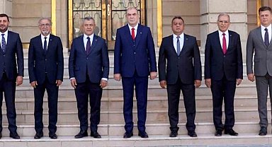 ESO Yönetim Kurulu üyeleri şahsi katkılarıyla Eskişehirspor'un yanında