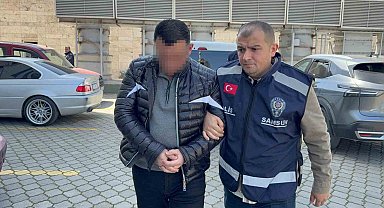 Fabrika müdürünün evinde cephanelik gibi silah ve malzeme çıktı