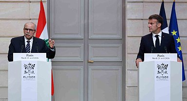 Fransa Cumhurbaşkanı Macron, Lübnan Başbakanı Salam ile bir araya geldi