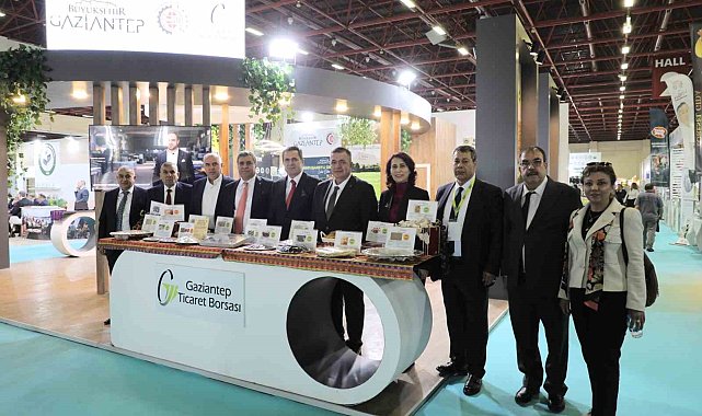 Gaziantep'in 109 coğrafi işaretli ürünü YÖREX'te gövde gösterisi yaptı