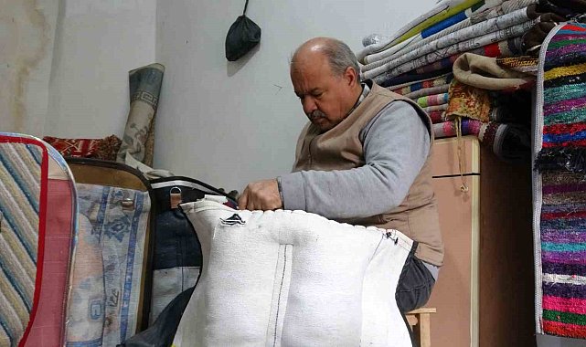 Gaziantep'te 45 yıllık semerci ustası mesleğini yaşatmaya çalışıyor