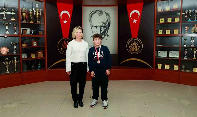 GKV'li Çalışıcı Gaziantep boks şampiyonu