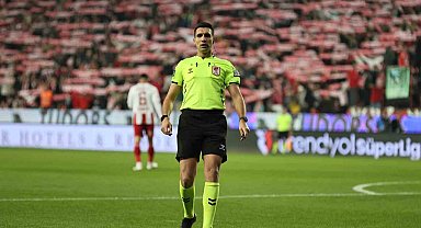 Göztepe - Galatasaray maçının hakemi Alper Akarsu oldu