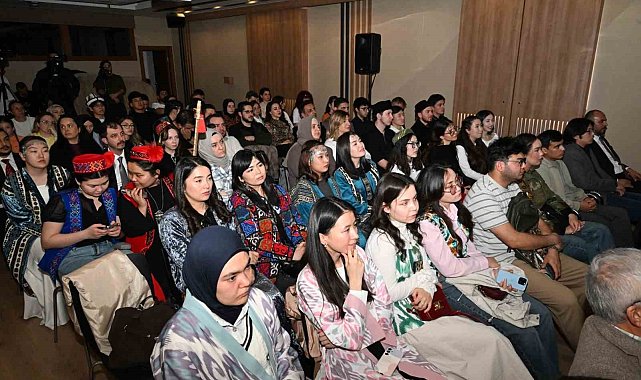 HAK-İŞ Başkanı Arslan: "Çatışmaların hatta ölümlerin olduğu Nevruzları unutmadık, Allah'a şükür Nevruz'u normalleştirdik"