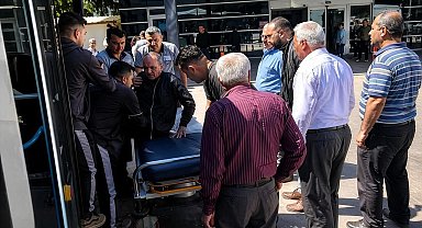 Halk otobüsü şoförü fenalaşan yolcu için direksiyonu hastaneye çevirdi