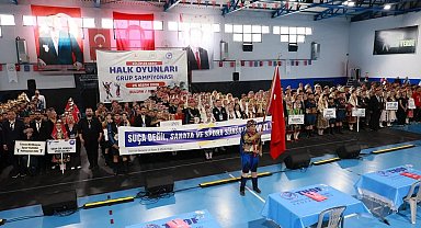 Halk Oyunları Şampiyonası Buldan'da renkli görüntülere sahne oldu