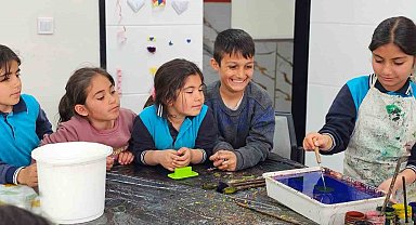 Hasköy'de ebru sanatına yoğun ilgi