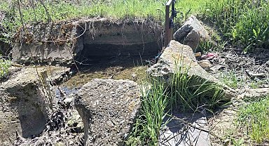 Hisarcık'ta 60 yıllık sulama kanalları bakımsızlıktan harap durumda