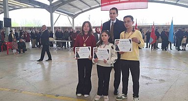 Hisarcık'ta başarılı öğrenciler ödüllendirildi